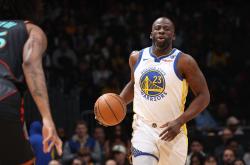 lol外围费德勒在湖人比赛中突破纪录华盛顿奇才赛前远射贴柱，现场解说直呼：蒂姆与80激战C9分钟的简单介绍